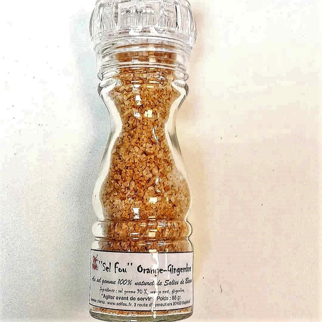 ’’Sel fou’’ Orange - Gingembre © au gros sel gemme de source 100% naturel de Salies de Béarn , moulin en verre rechargeable, 85
